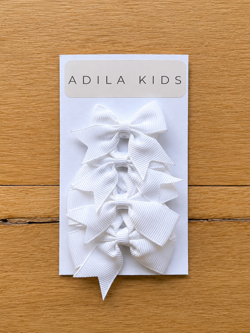 White Bow Set